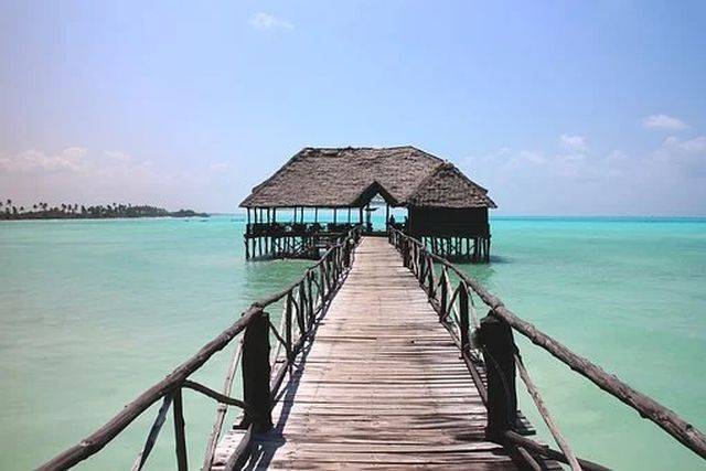 Vstupní formulář - Tanzánie - Zanzibar nevyžaduje pro vstup negativní test na Covid-19